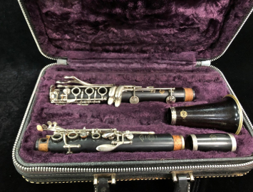 Vintage Selmer Paris Series 9 Bb Clarinet, Serial #Y7672